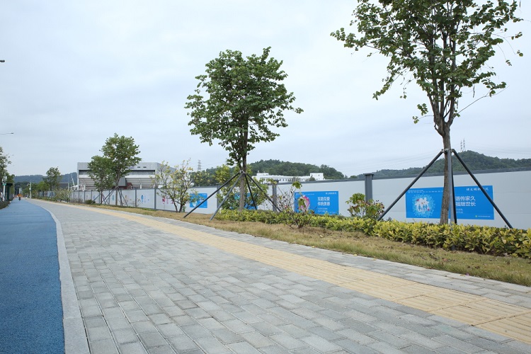 工地建筑圍擋材質(zhì)大比拼，圍擋行業(yè)廠家哪家強(qiáng)